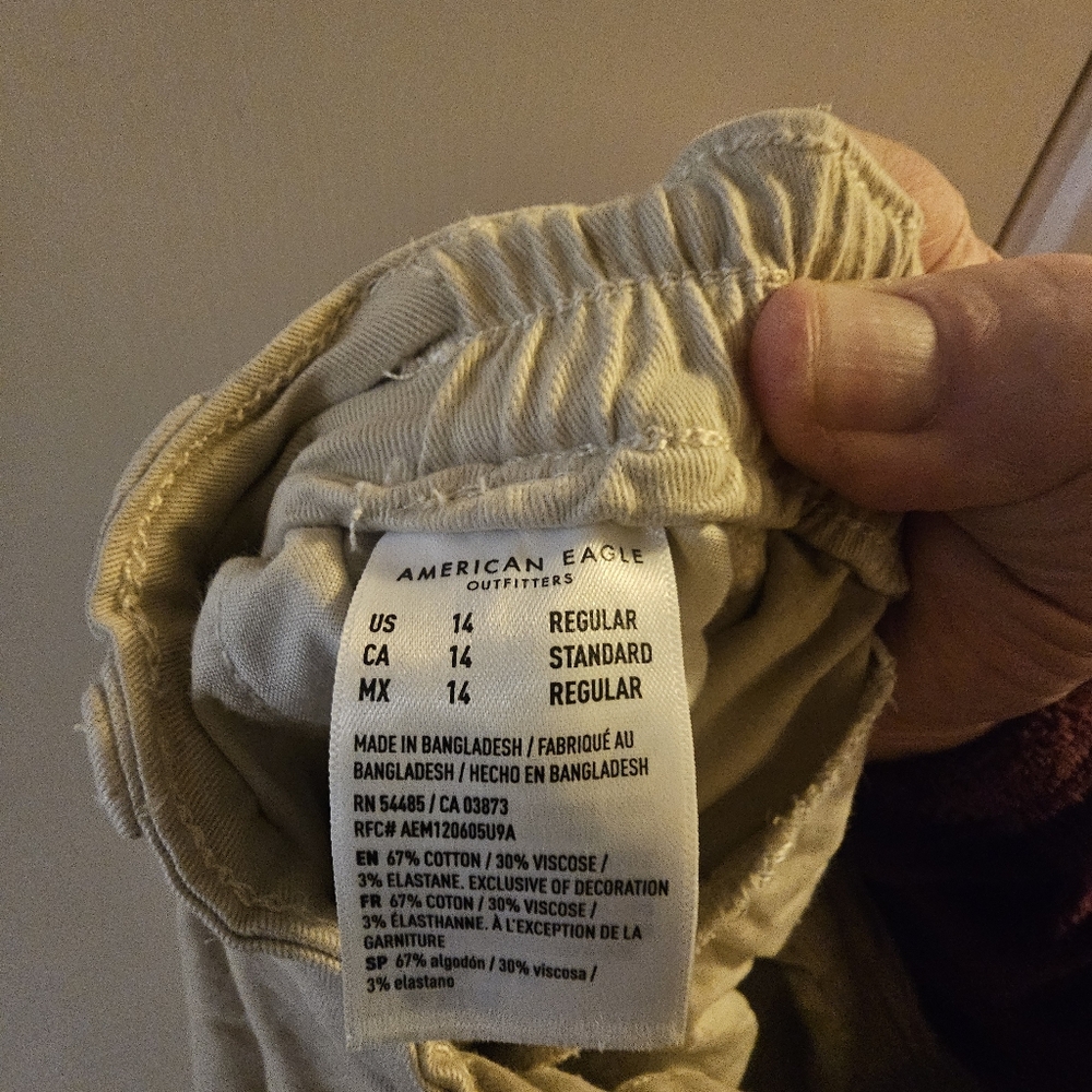 American Eagle Women's Pants size 14 Straight High Rise Stretch Khaki Tan - Picture 3 of 3